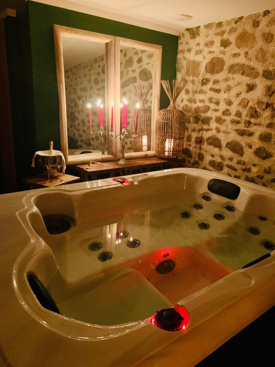 Spa and wellness centre/facilities