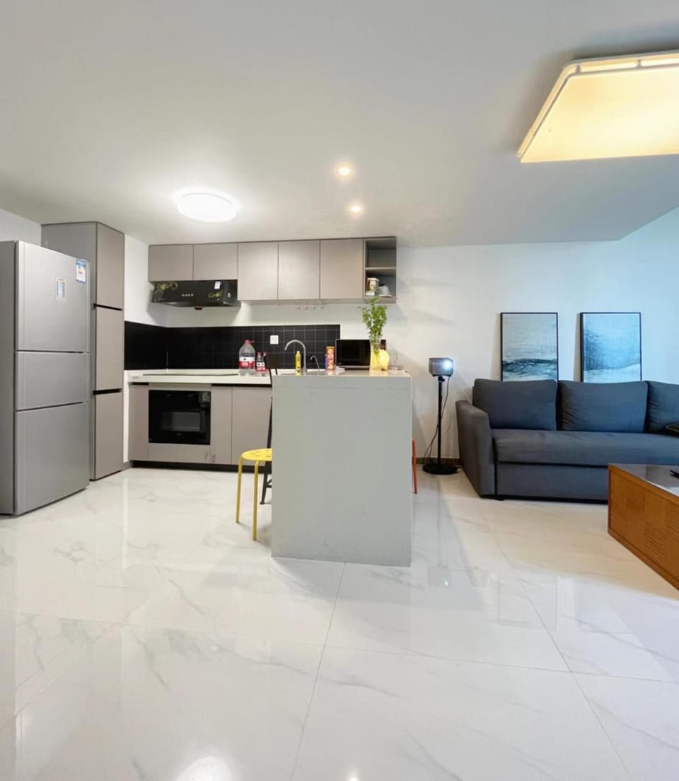 Chaoyang Joy City Hardcover Apartment Apartment in Beijing