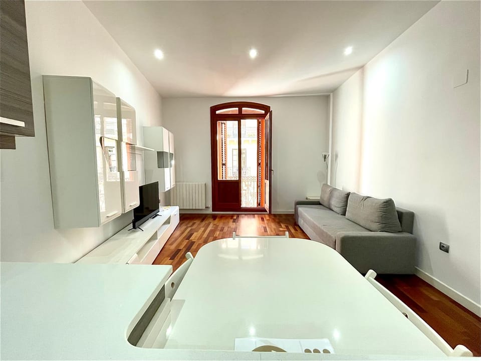 VTZ El Balcón de Rey Alfonso IV Apartment in Zaragoza