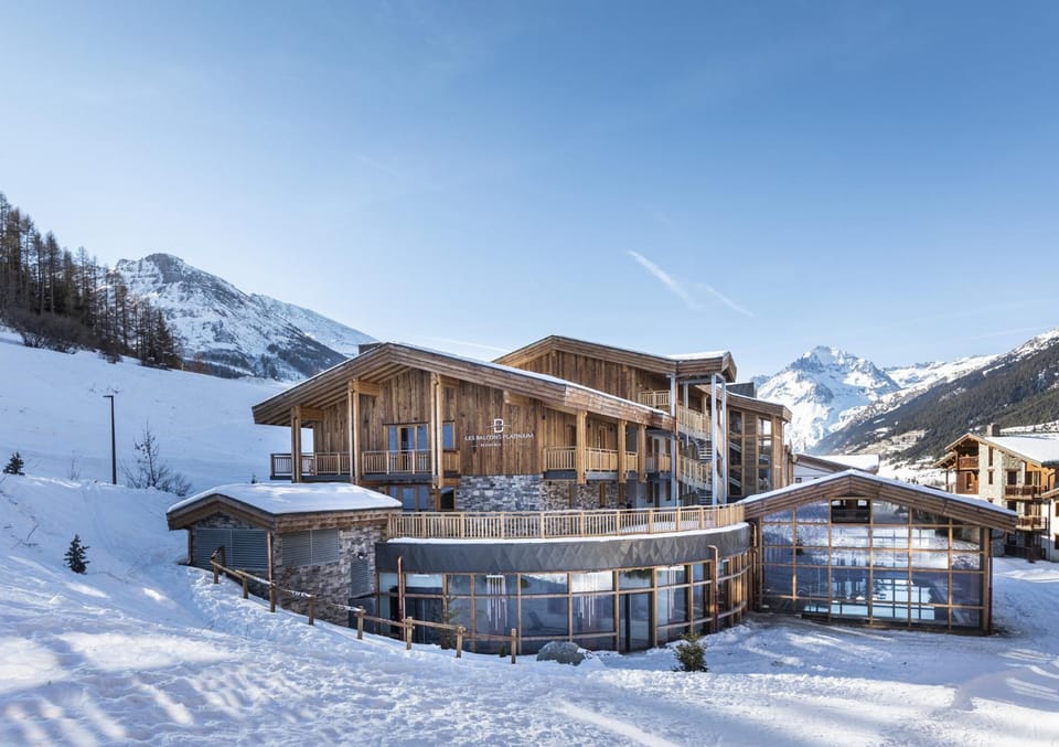 Property building, Winter