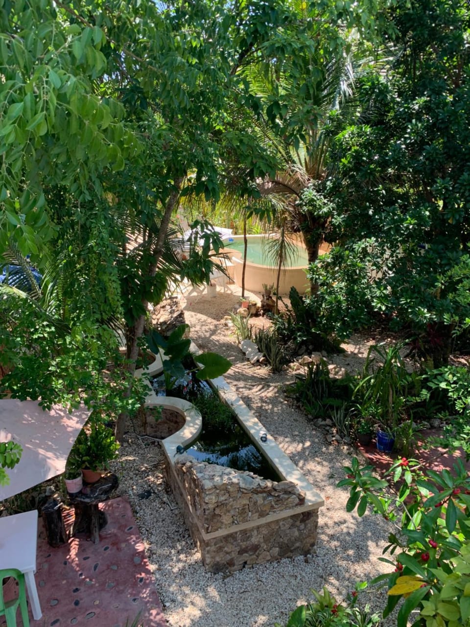 Swimming pool