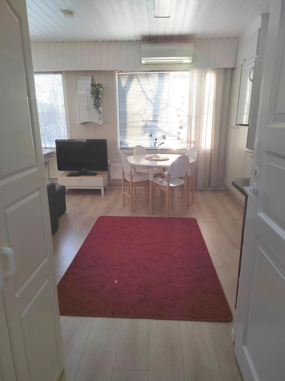 Viihtyisä kolmio järven rannalla Apartment in Finland
