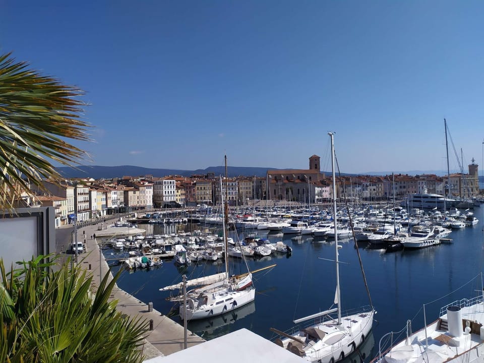 Property building, On site