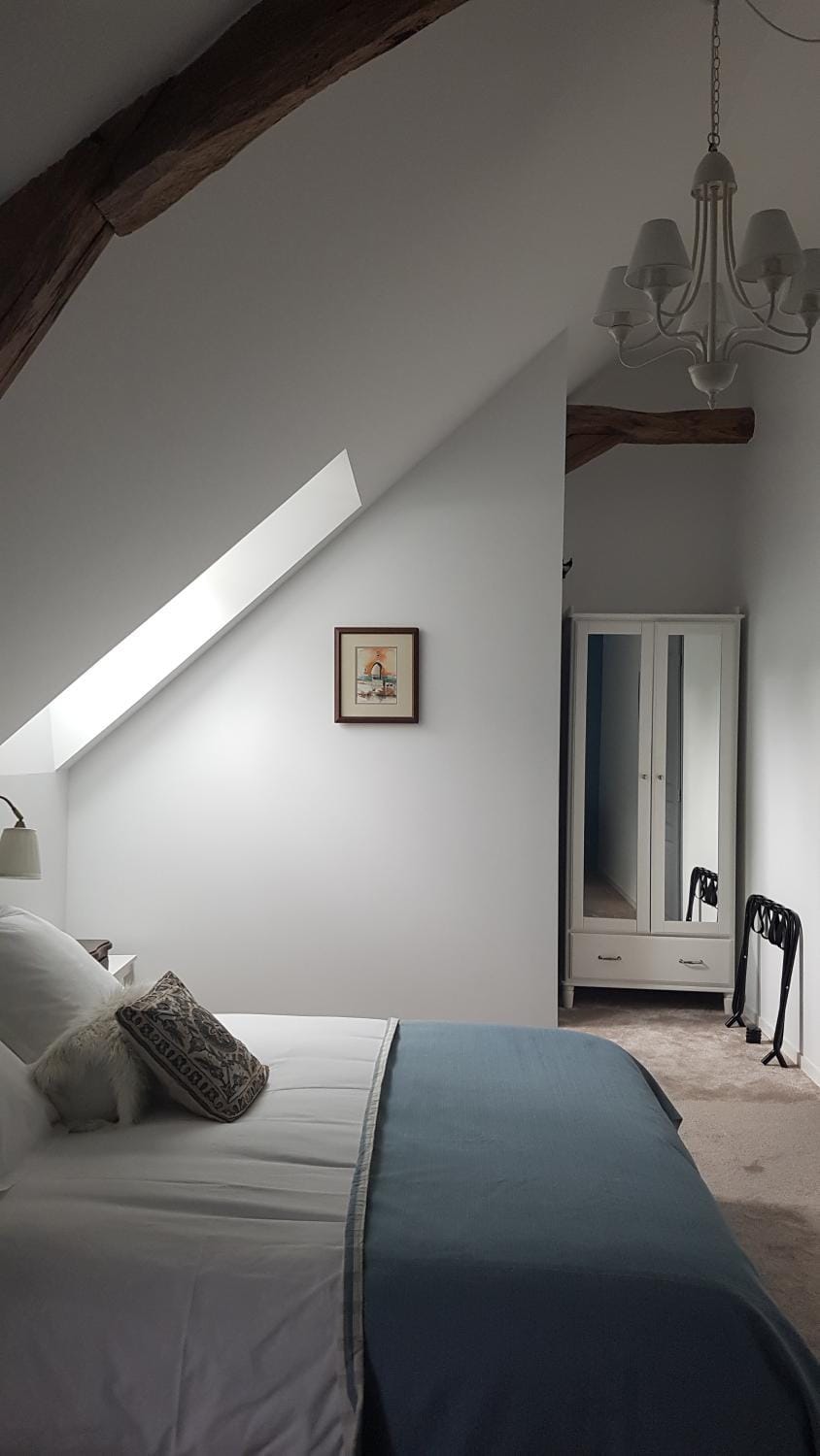 Bedroom, wardrobe