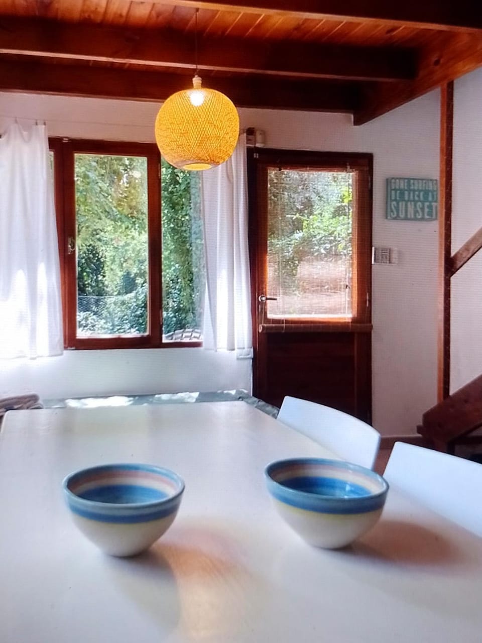 Photo of the whole room, Dining area
