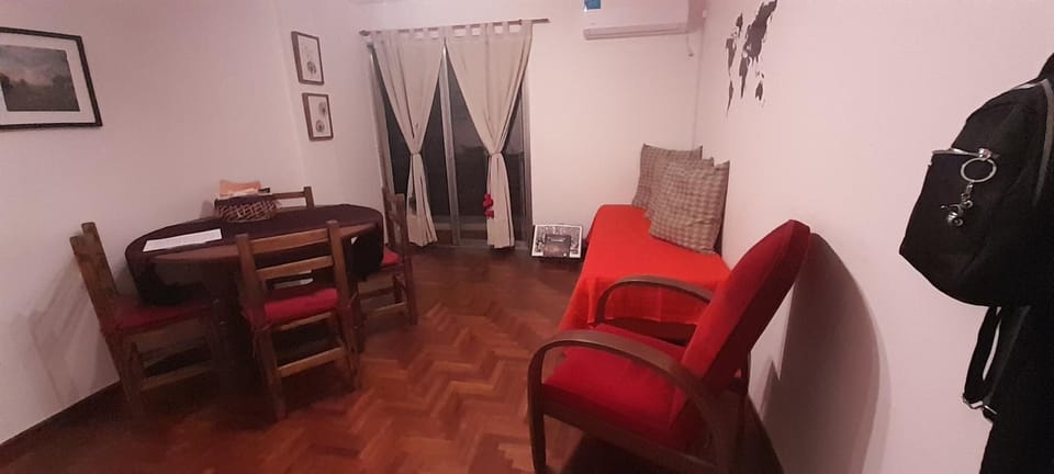 hermoso Dpto. sobre La cañada en el centro de Córdoba capital-Argentina Apartment in Cordoba