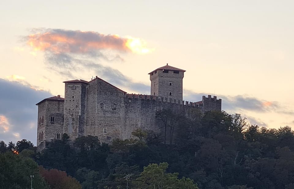 Nearby landmark