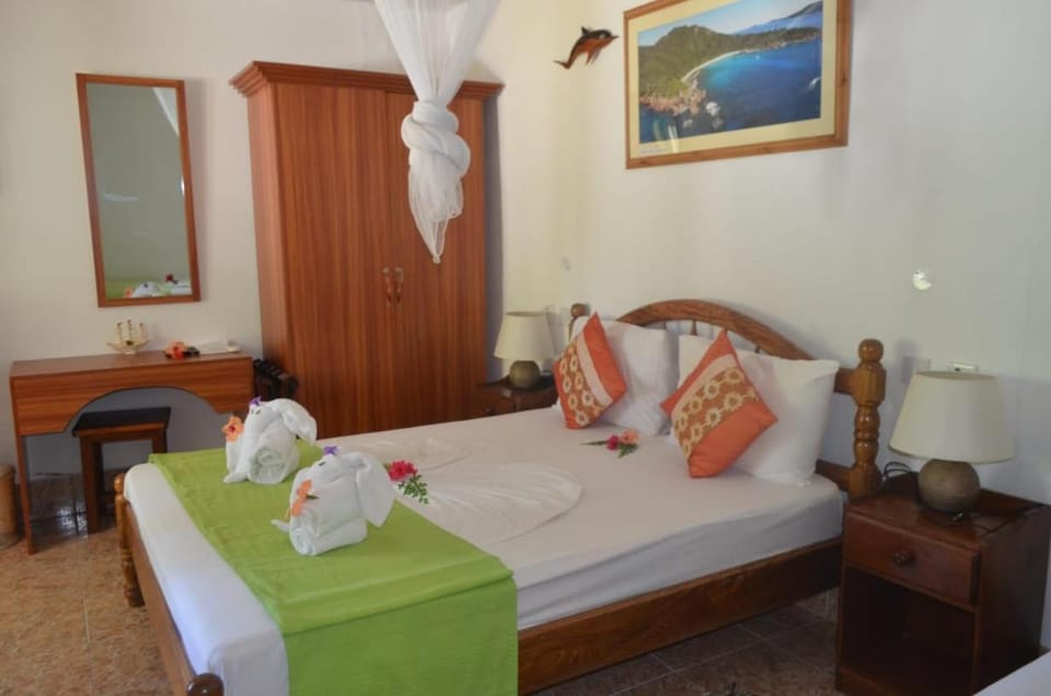 Rising Sun Guesthouse Bed and Breakfast in Africa