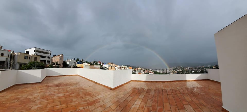 Balcony/Terrace, City view