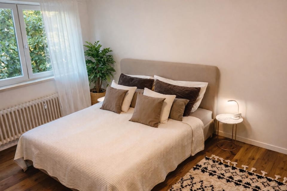 Gästehaus zur Uni Klinik Exklusives Apartment mit Küche und Badezimmer Apartment in Saarland, 66, Germany