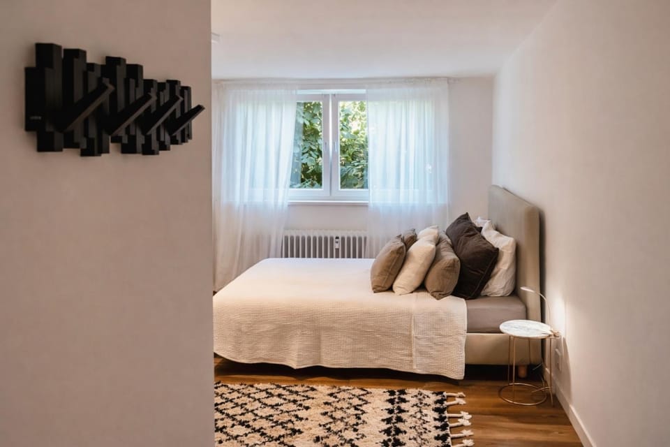 Gästehaus zur Uni Klinik Exklusives Apartment mit Küche und Badezimmer Apartment in Saarland, 66, Germany