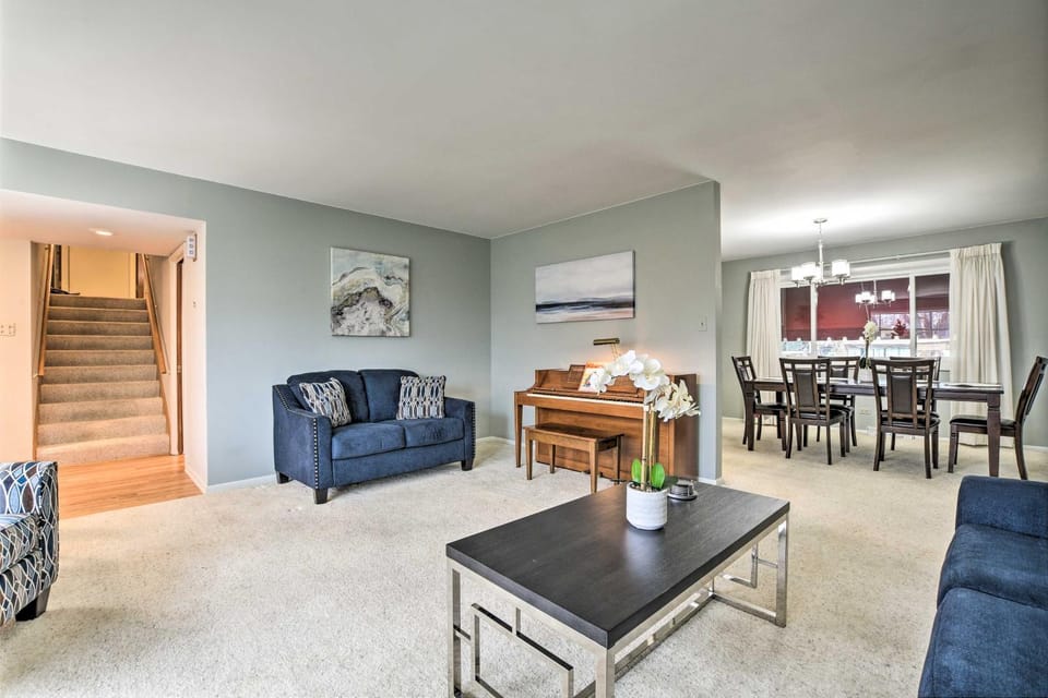 Spacious Family Glenwood Estates Home with Hot Tub! House in Indiana