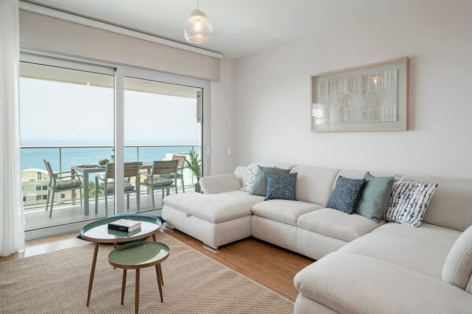 Balcony/Terrace, Living room