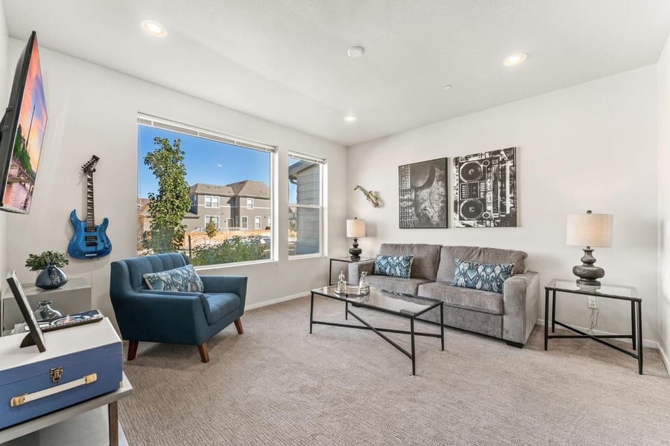 Centrally Located, Comfortable Home in Music City House in Fort Collins