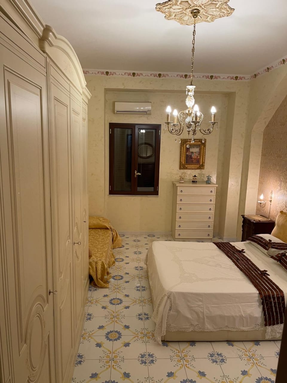 Al Centro Storico Home Apartment in Naples