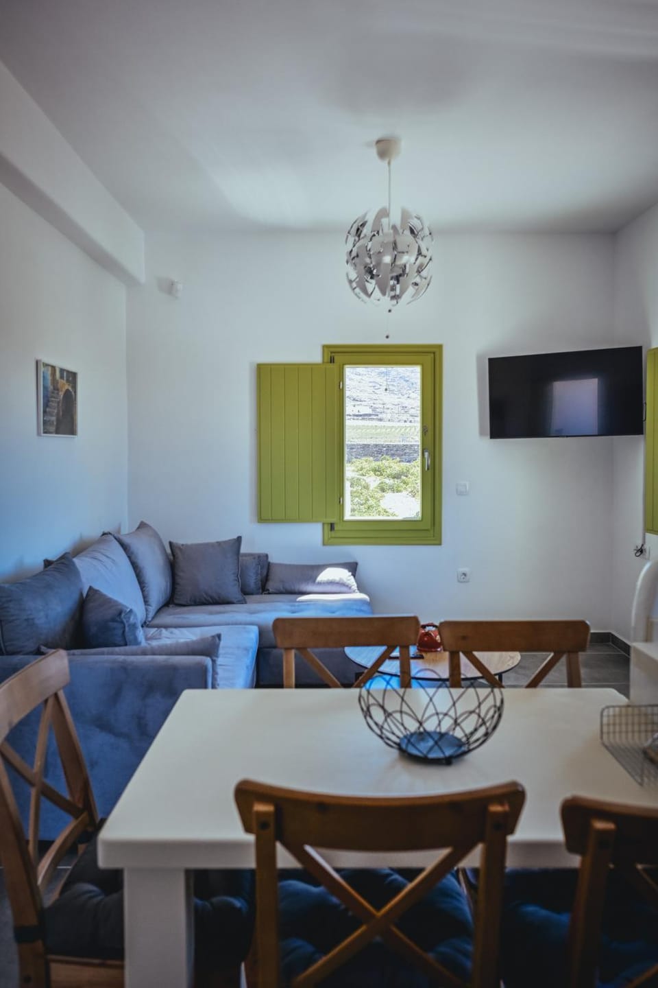 Seating area, Dining area