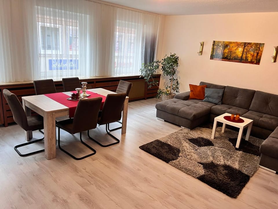 Living room, Seating area, Dining area