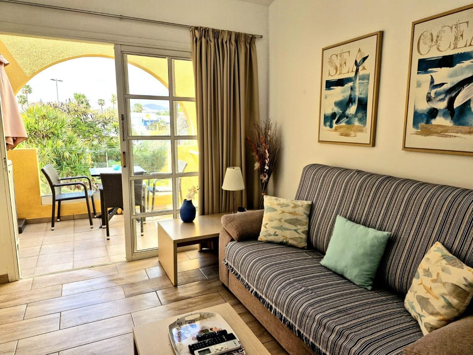 Tisalaya - apartamento tranquilo con jardines y bicicletas Apartment in Maspalomas