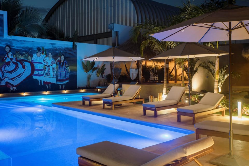 Patio, Pool view, Swimming pool