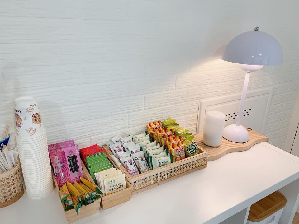 Coffee/tea facilities