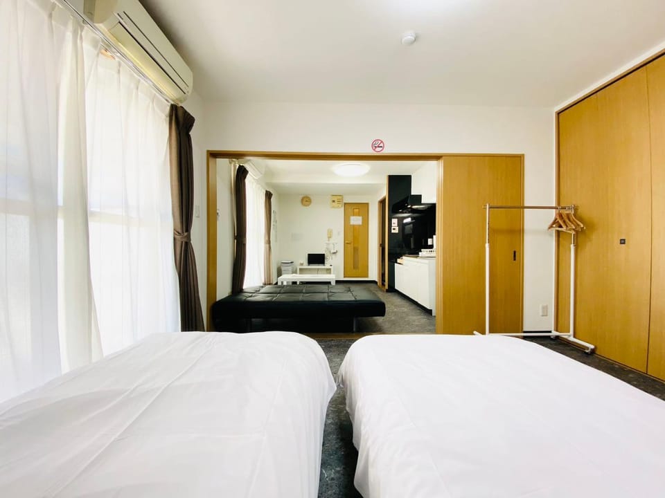 グランファミーユ島之内 702 広いバルコニー ペット不可 No Pet Apartment in Osaka