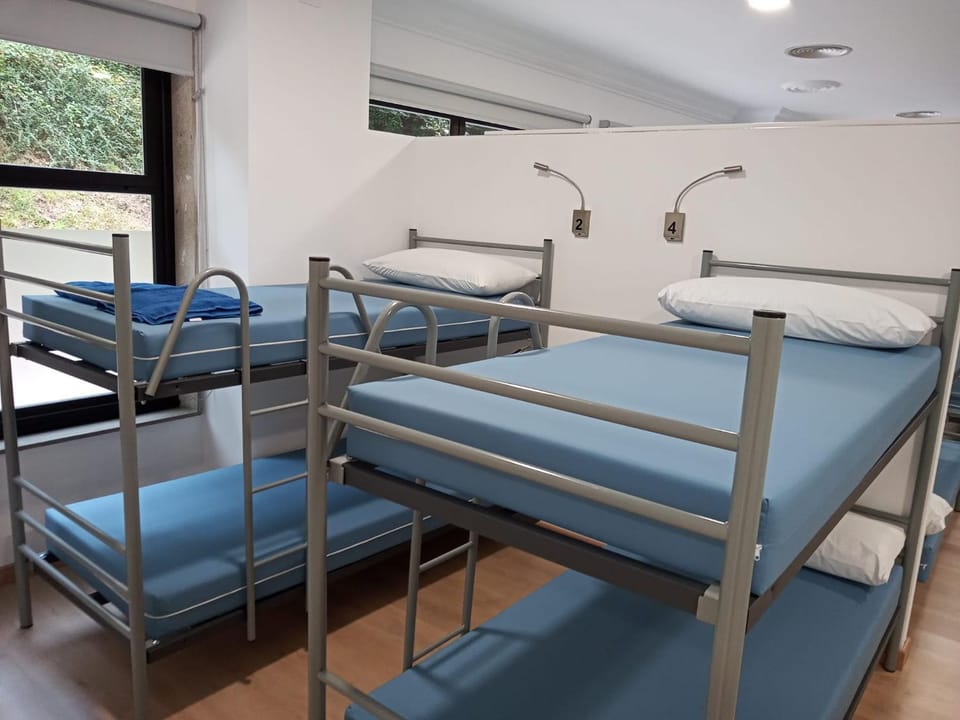bunk bed