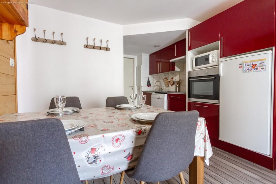 Appartement centre ville parking balcon et wi fi Apartment in Cauterets