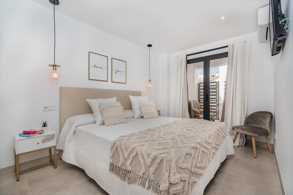 Property building, Living room, Bedroom
