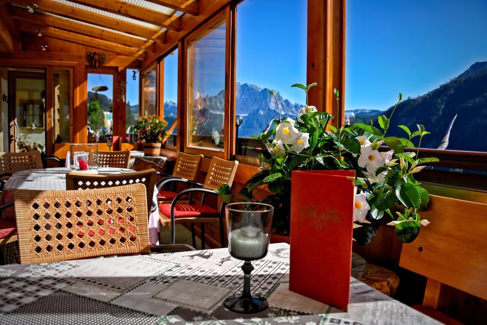 Summer, Balcony/Terrace, Mountain view