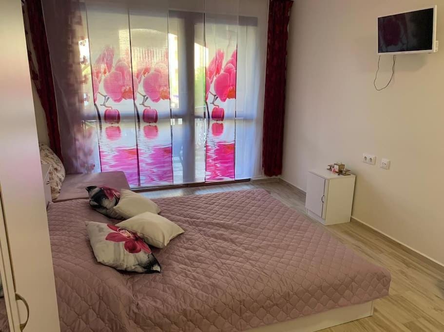 Luxury Orchid apartment with a garden in a private hotel complex Cascadas Bulgaria Apartment hotel in Sunny Beach