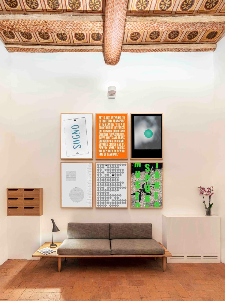 Facade/entrance, Lobby or reception, Decorative detail