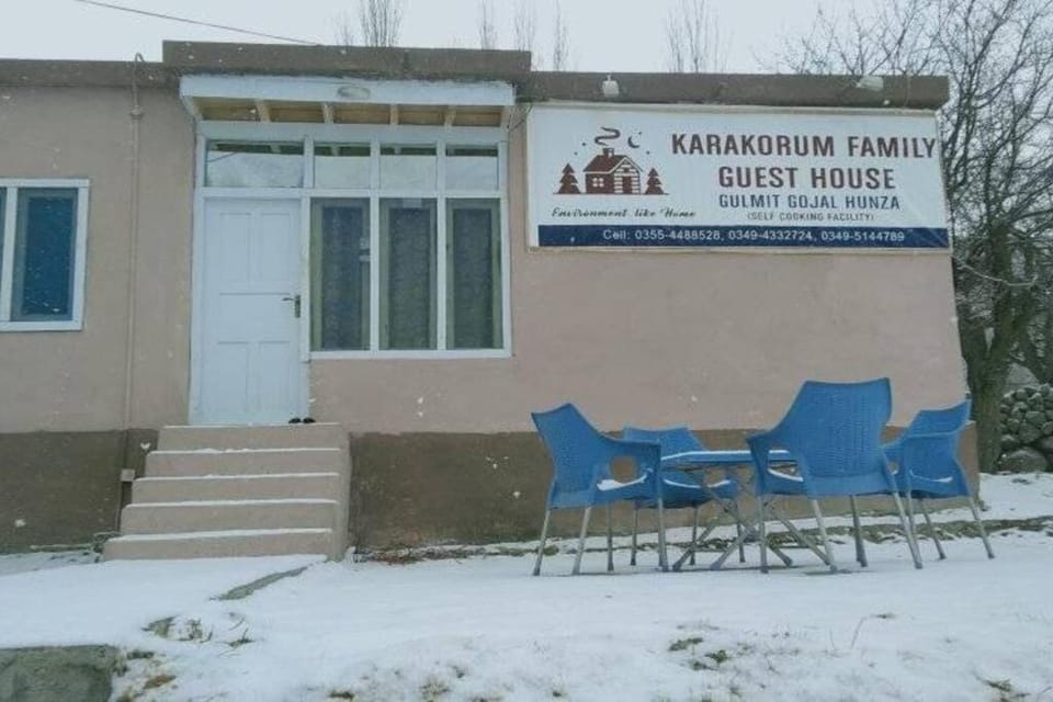 Property building, Day, Winter