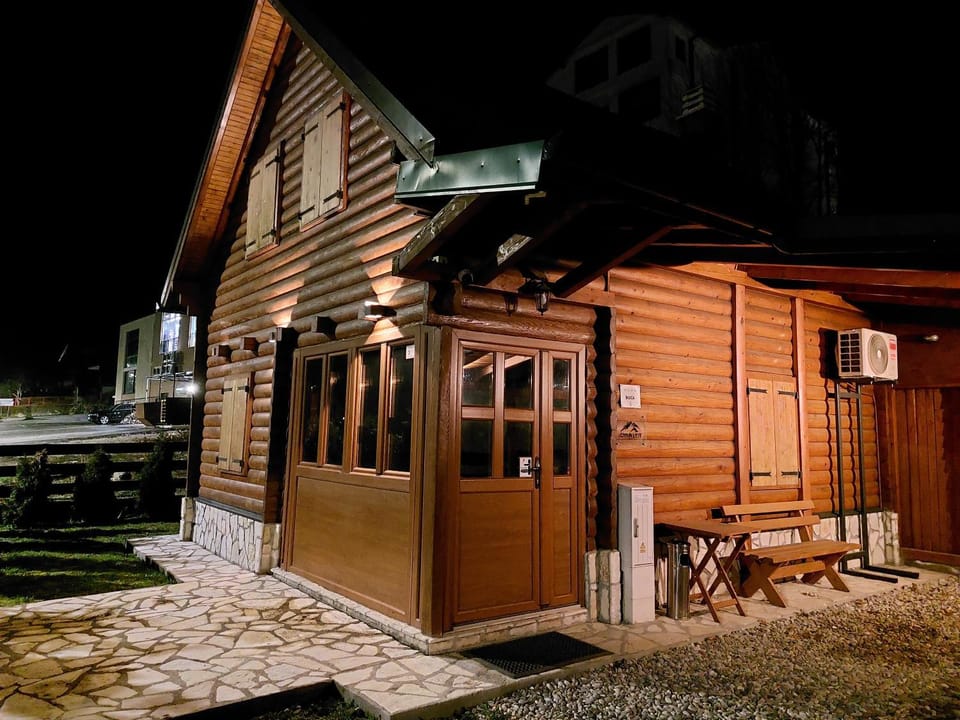 Zara Chalet Chalet in Montenegro