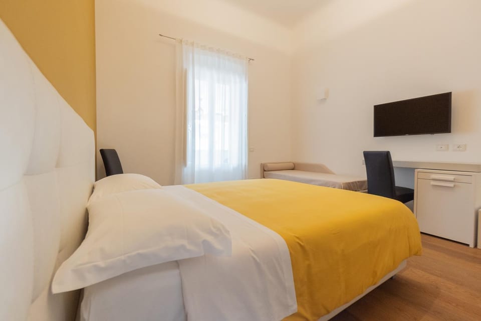 TV and multimedia, Bedroom