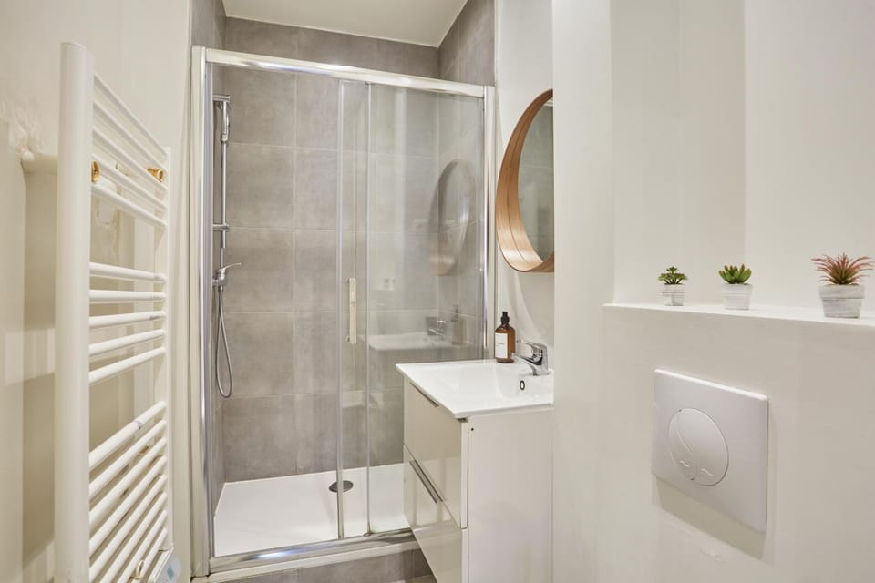 Apartment Parc des Expositions by Studio prestige Apartment in Paris
