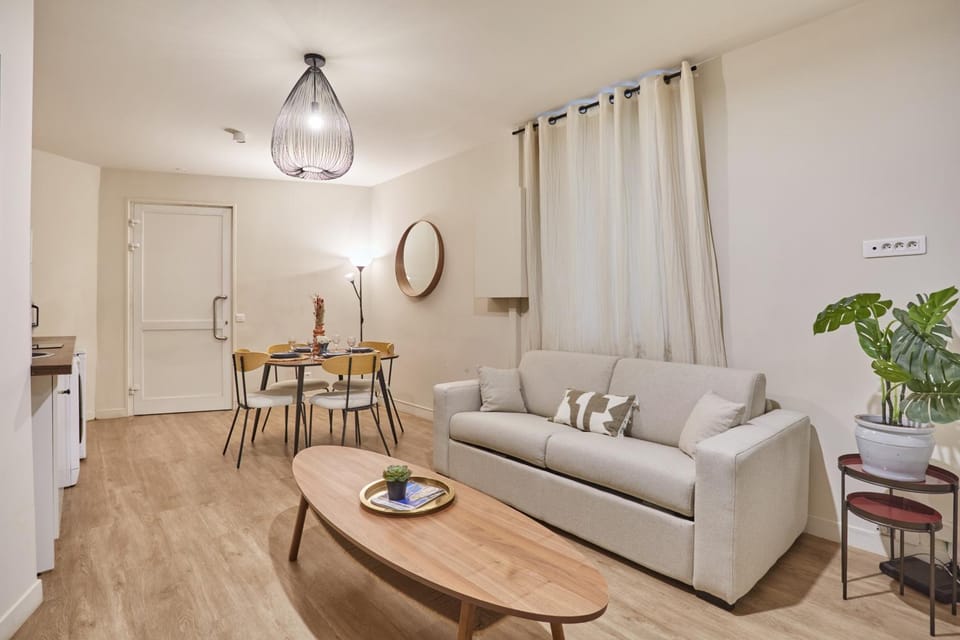 Apartment Parc des Expositions by Studio prestige Apartment in Paris