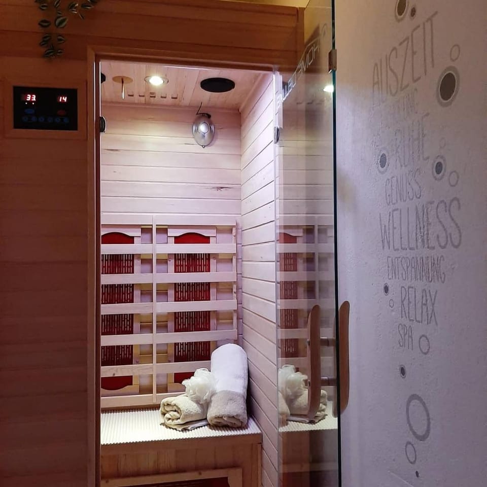 Sauna, Spa and wellness centre/facilities
