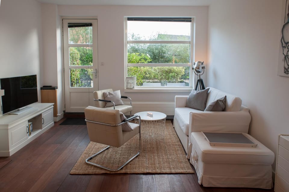 Seating area, Garden view