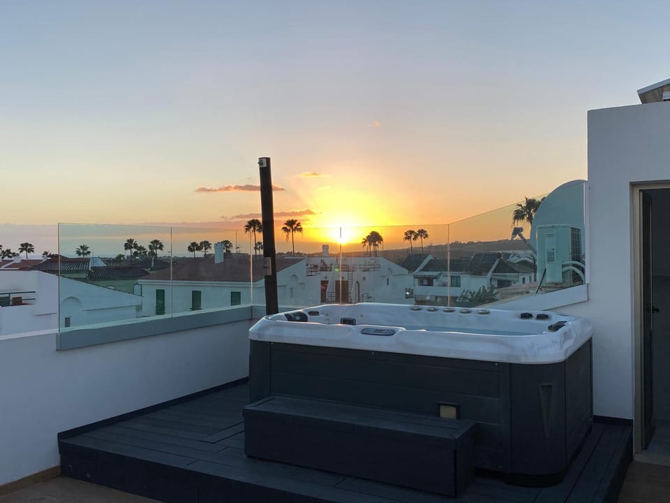 Hot Tub, Sunset