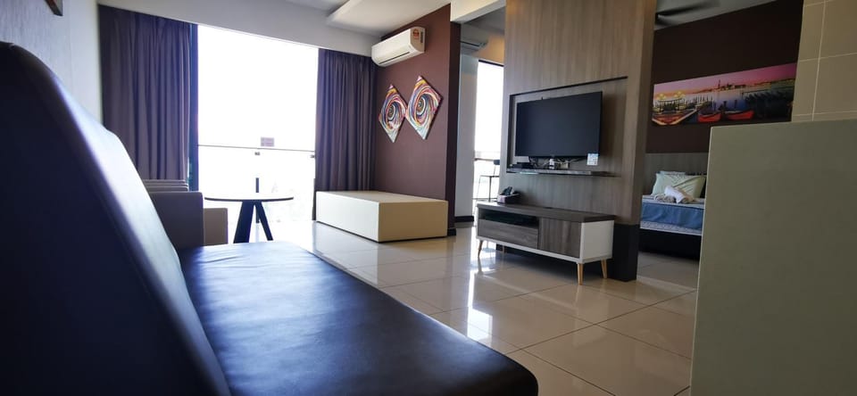 Dwharf Seaview Executive Suit PortDickson Apartment hotel in Port Dickson