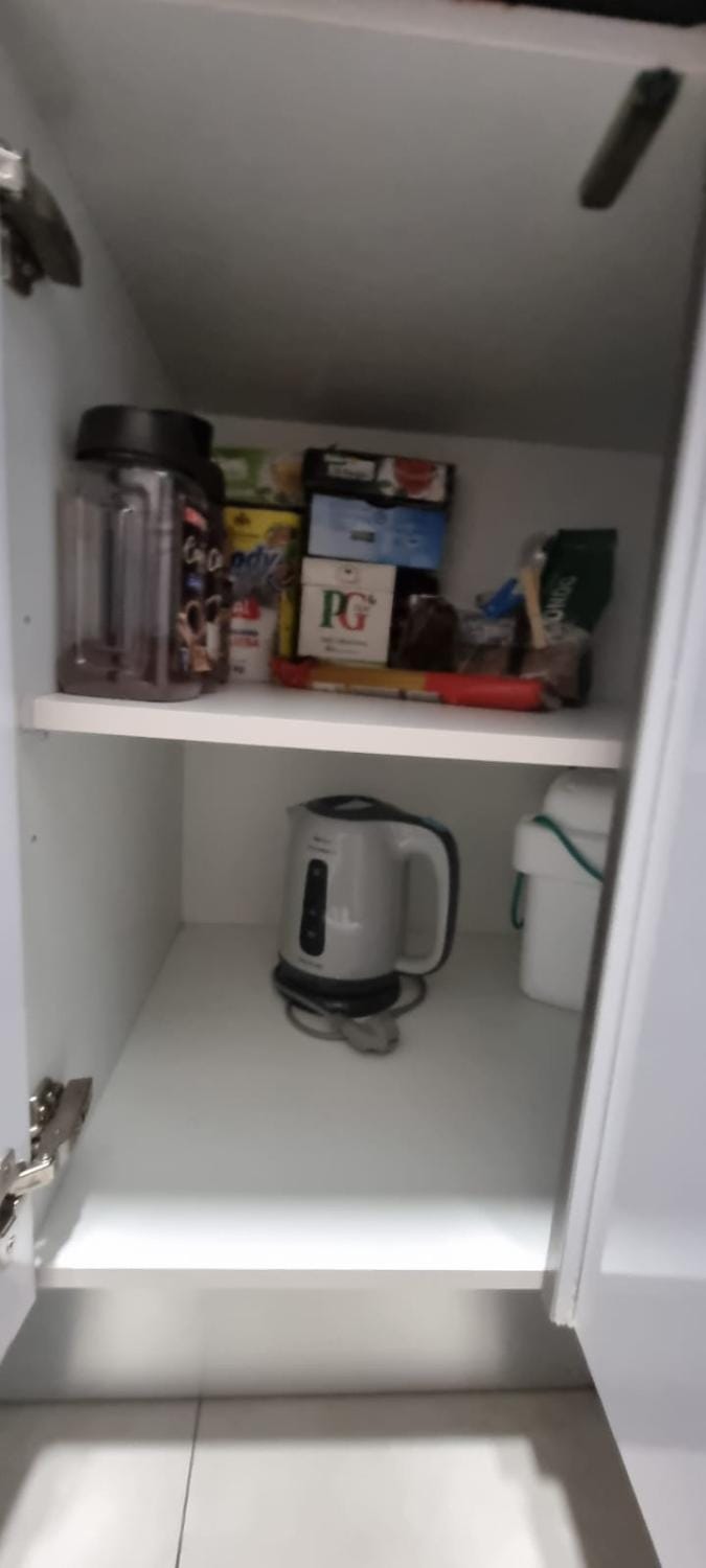 Coffee/tea facilities