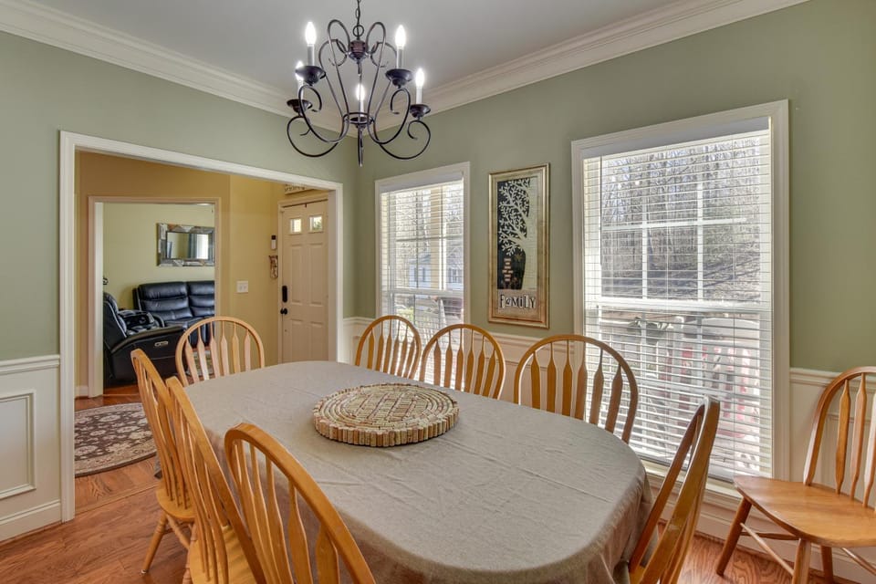 Wine Country Escape w/ Deck: 7 Mi to Downtown House in Georgia