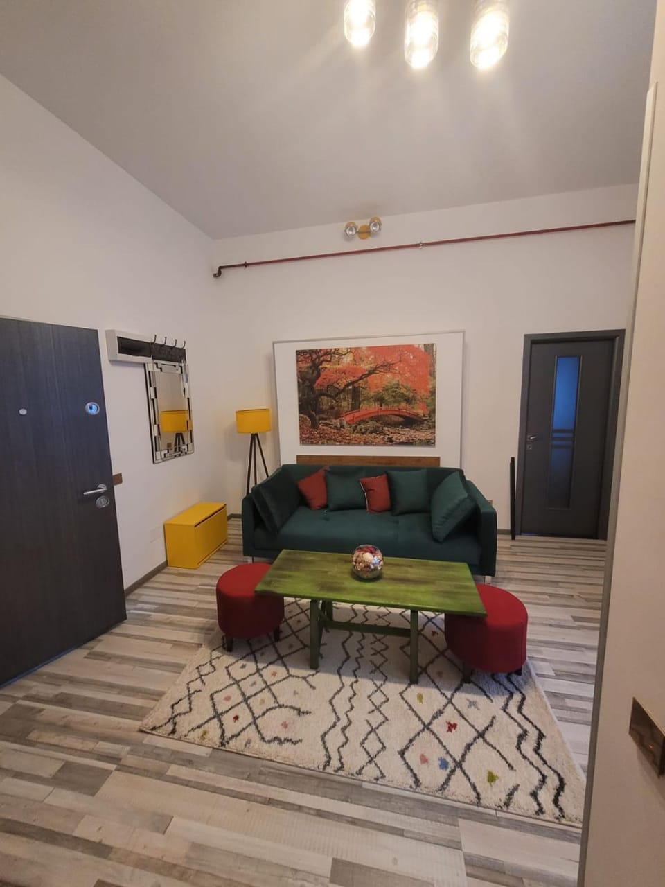Coffee/tea facilities, Living room, Seating area, Dining area