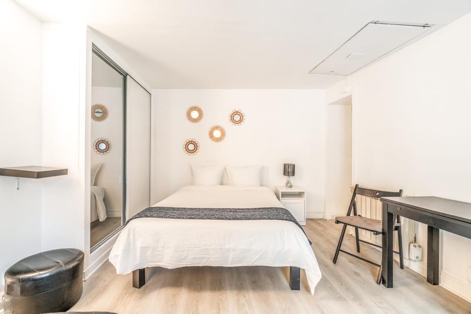 Chatelet Flat Apartment in Paris