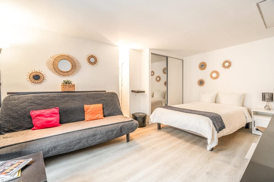 Chatelet Flat Apartment in Paris