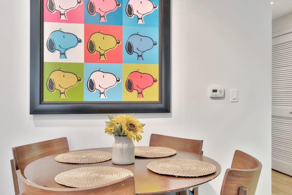 10 Cozy apartment heart of Santa Monica Apartment in Santa Monica