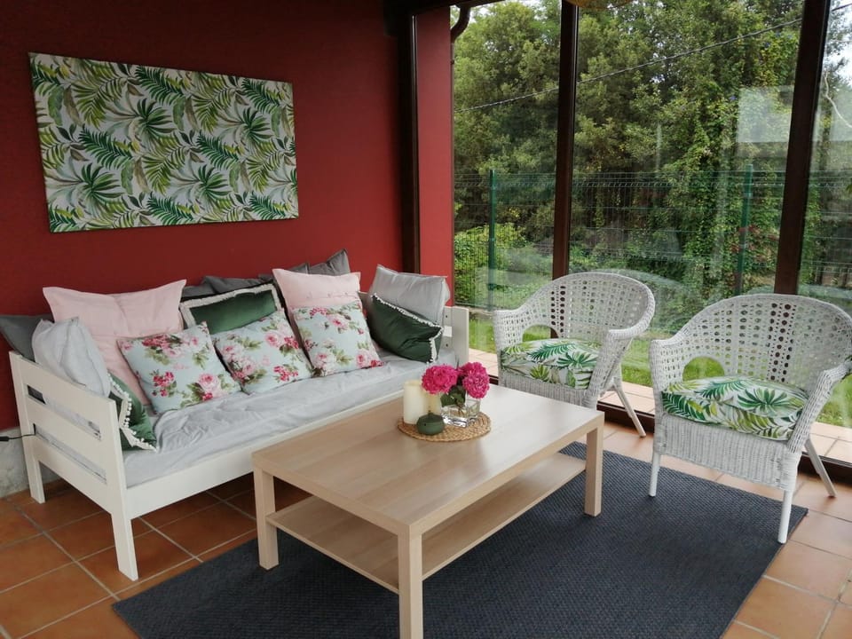 Balcony/Terrace, Living room