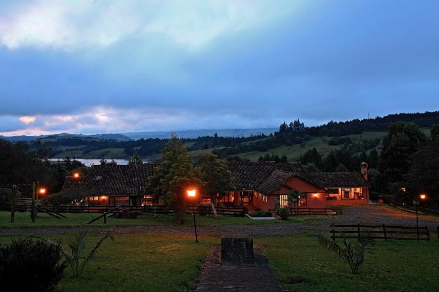 Portón de Ovejas SISGA para 24 personas Villa in Cundinamarca, Colombia