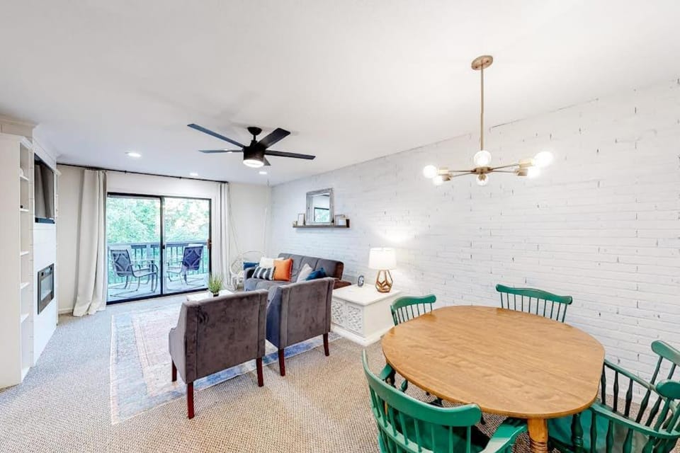 Pointe Royale - Boho Haven House in Branson