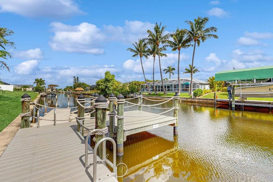 Cape Coral Majesty House in Cape Coral